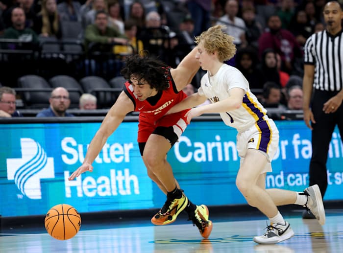 Centennial vs Oakland Tech CIF State D2 Final March 9, 2024 Photo-Dennis Lee68